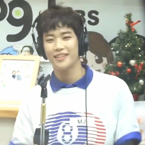 Latest photo of MJ (ASTRO)