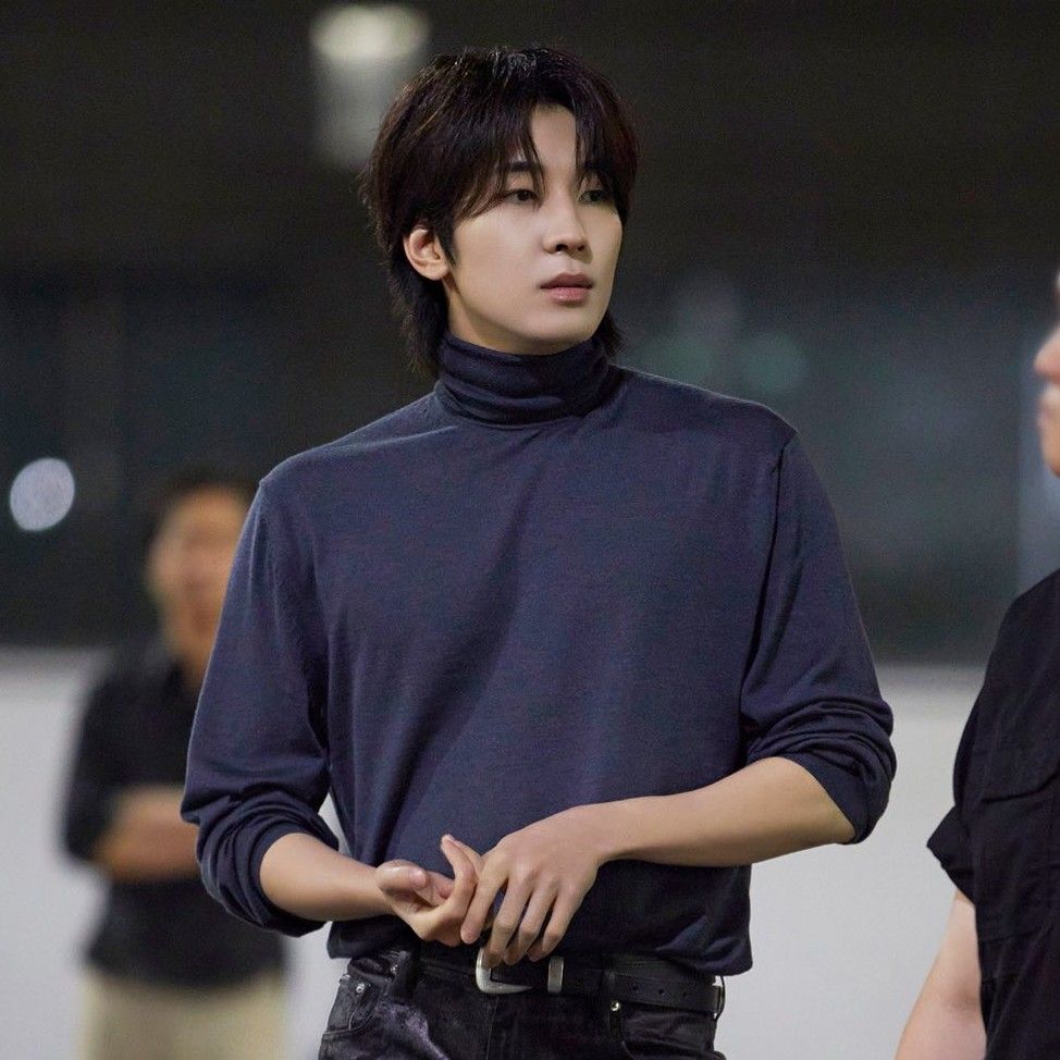 Latest photo of Wonwoo (SEVENTEEN)