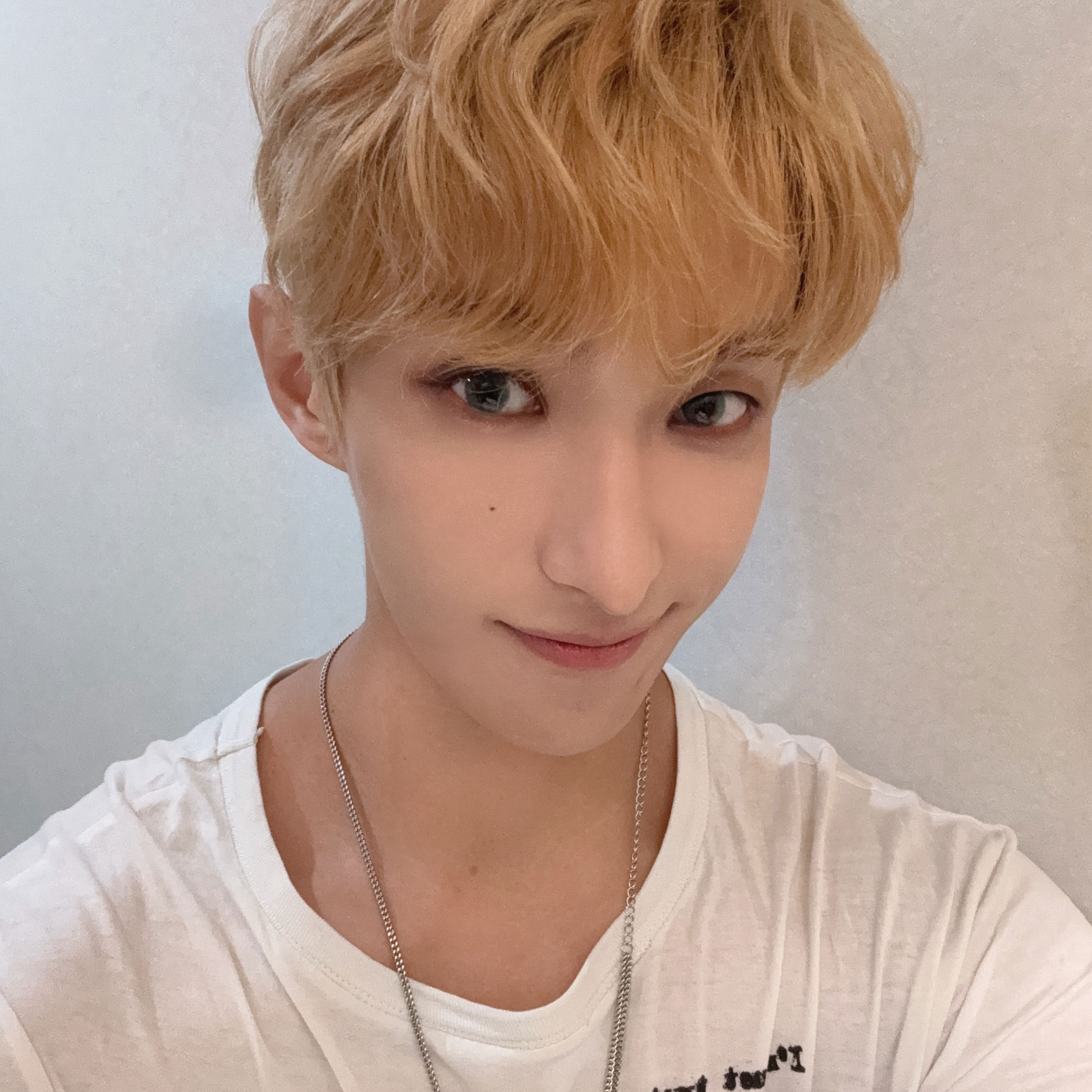 DK (SEVENTEEN)的最新活動照片