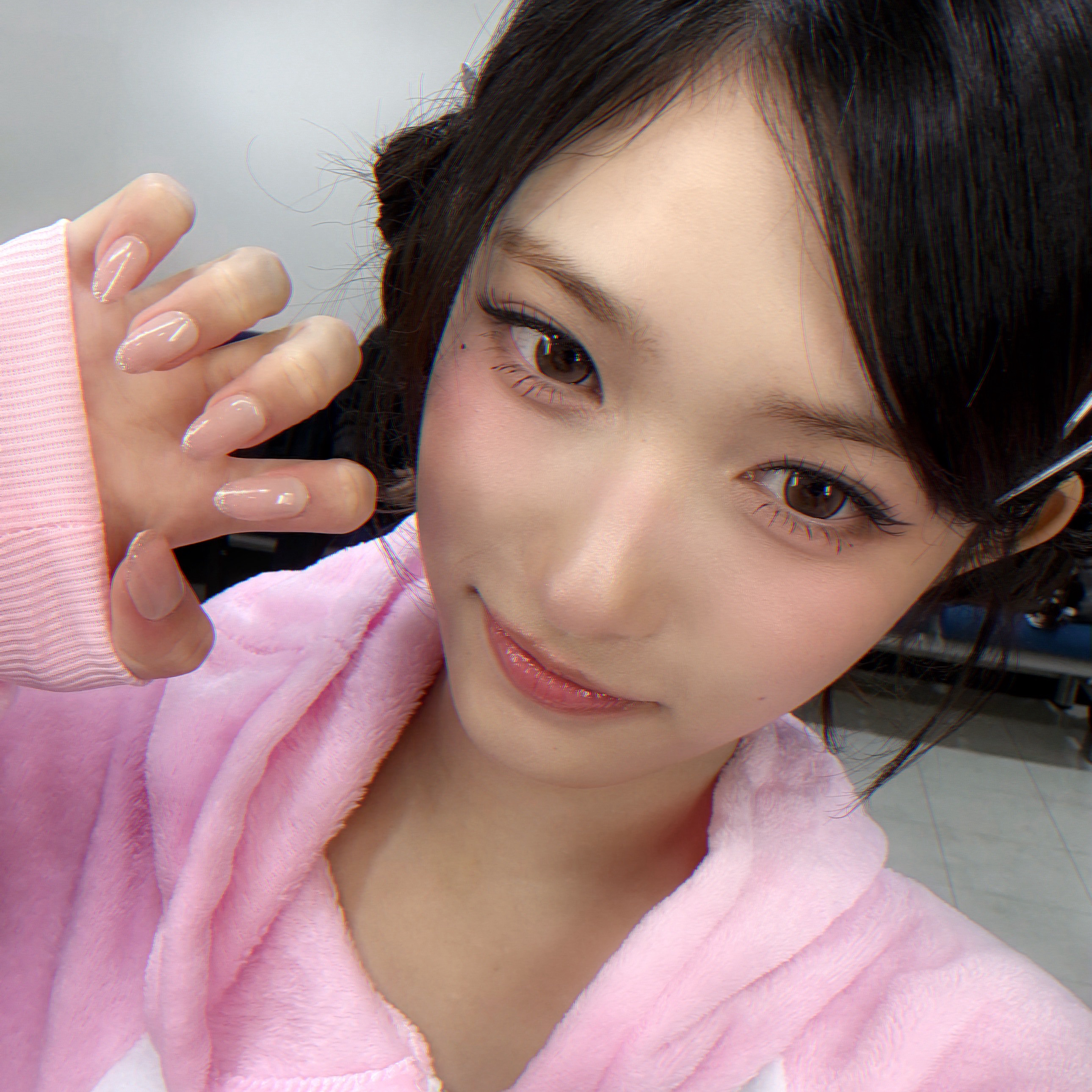 Behind-the-scenes cut of Leeseo (IVE)