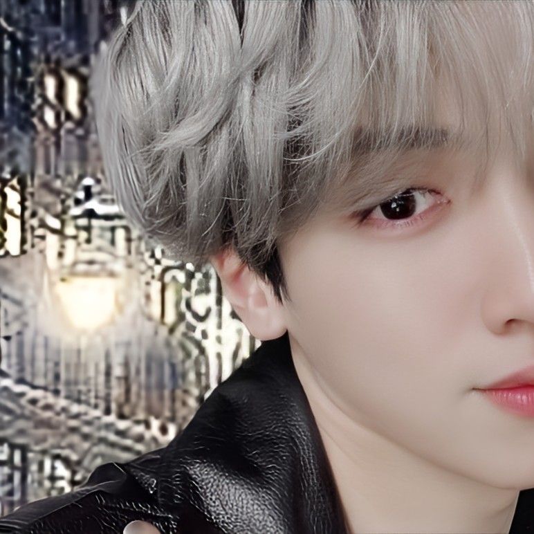 Latest photo of Wooseok (PENTAGON)