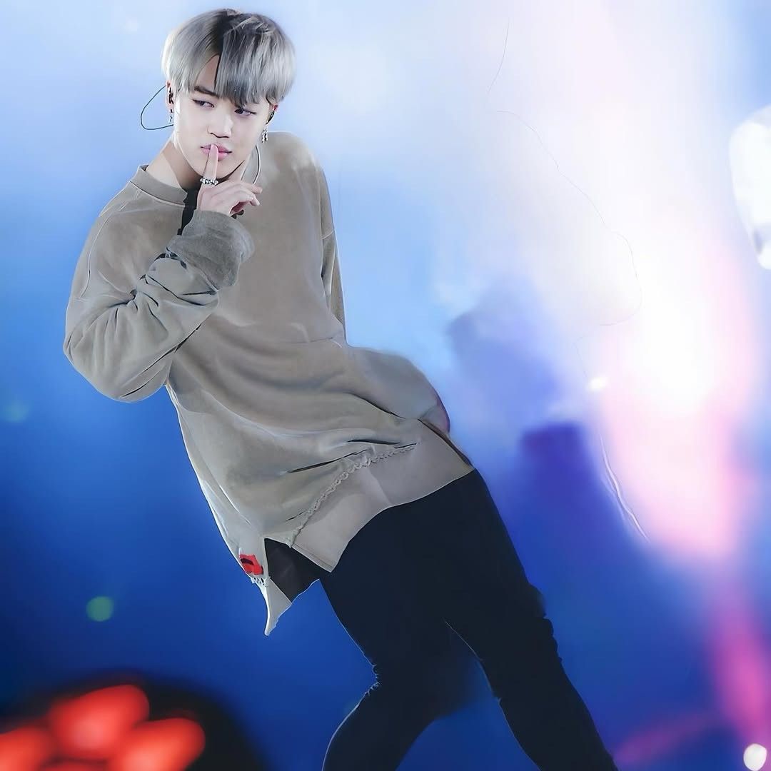 Momen yang diabadikan oleh penggemar Jimin (BTS)