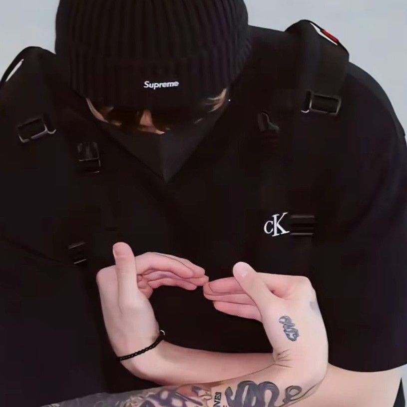 Hot post catching attention from 자유게시판's fandom