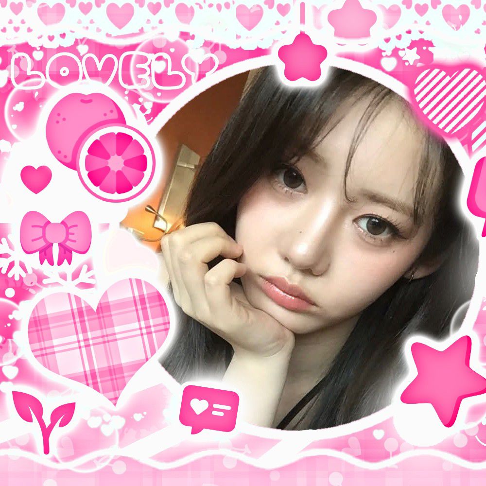 Latest photo of Rora (BABYMONSTER)