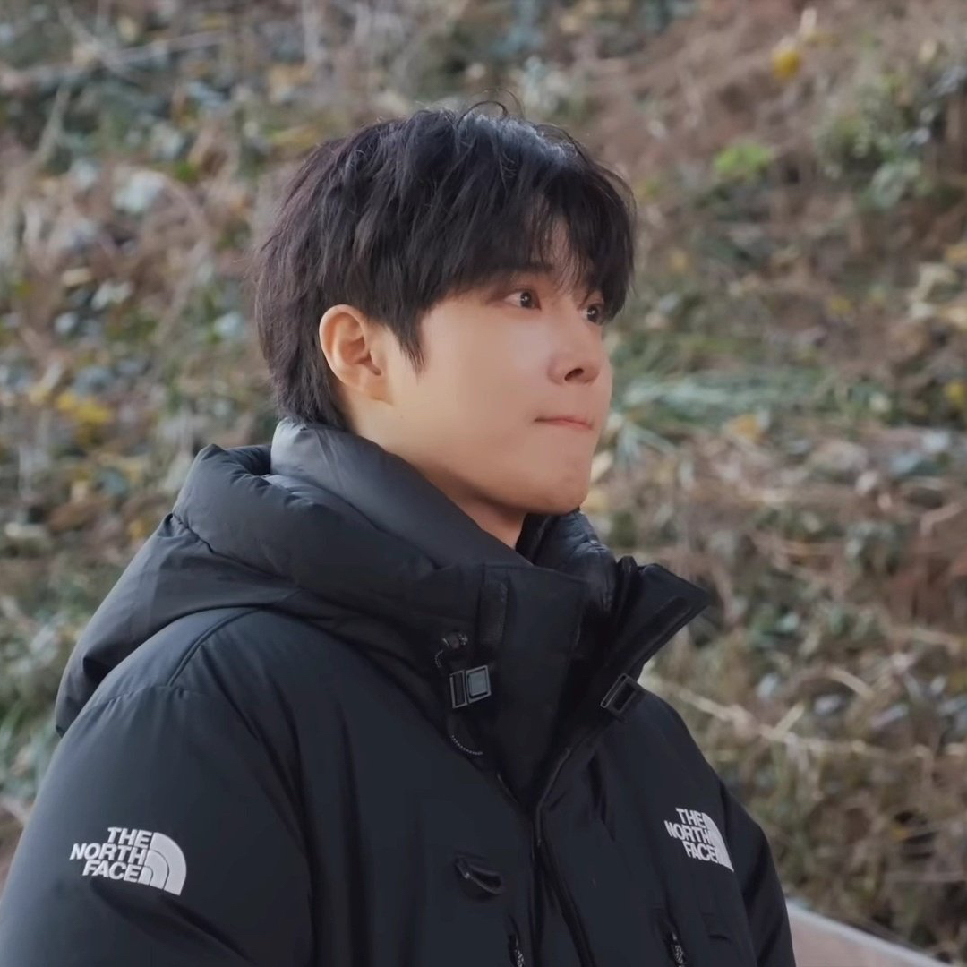 Suho (EXO)的最新活動照片