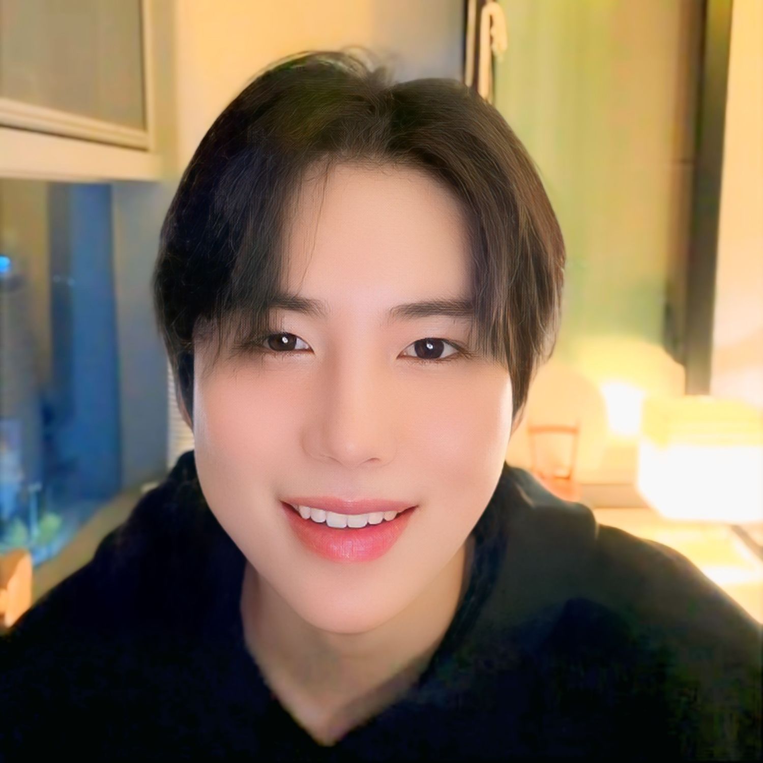 Latest photo of Wow (A.C.E)