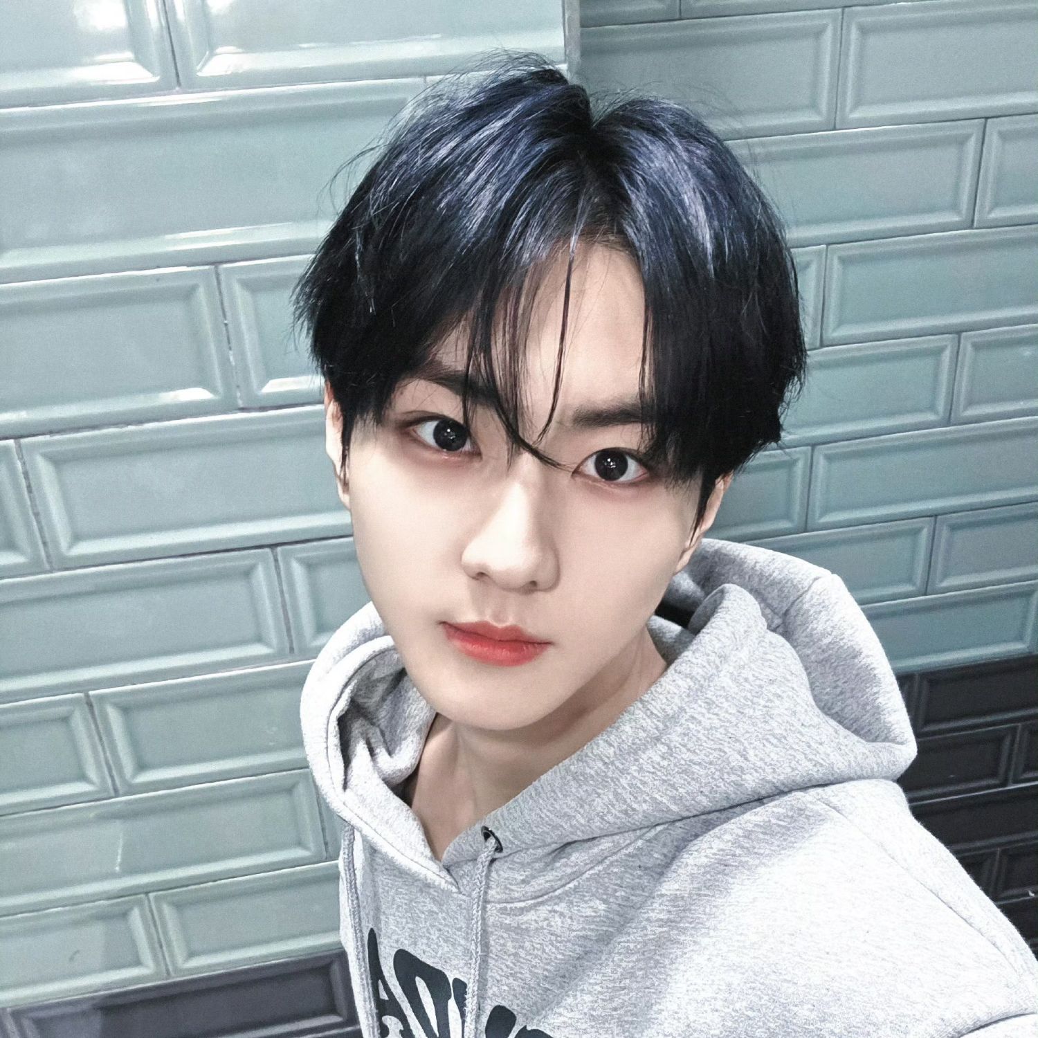 Behind-the-scenes cut of Jungwon (ENHYPEN)