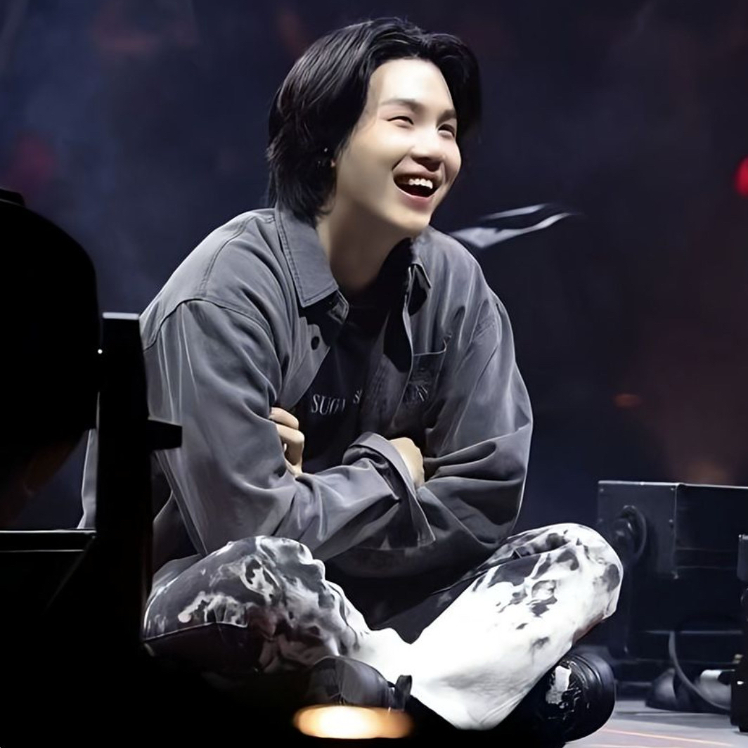 슈가 (방탄소년단)의 최신 사진