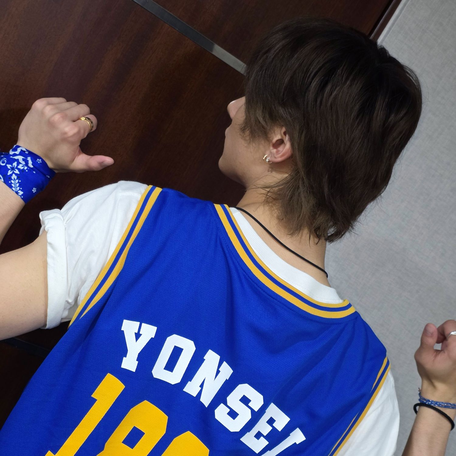 アントン (RIIZE)の舞台裏ショット