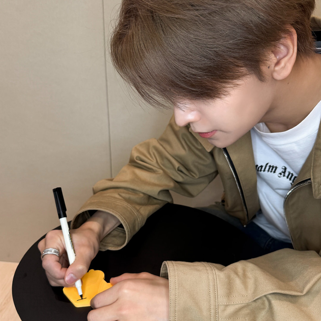 Latest photo of He Xinlong (ALPHA DRIVE ONE)