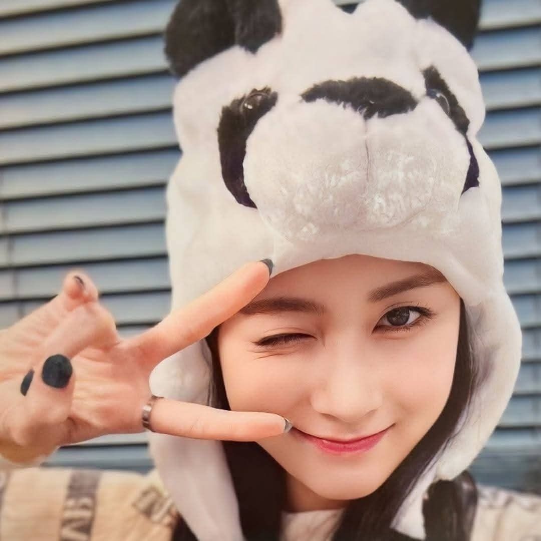 Recent activity shot of Oh Hayoung (Apink)
