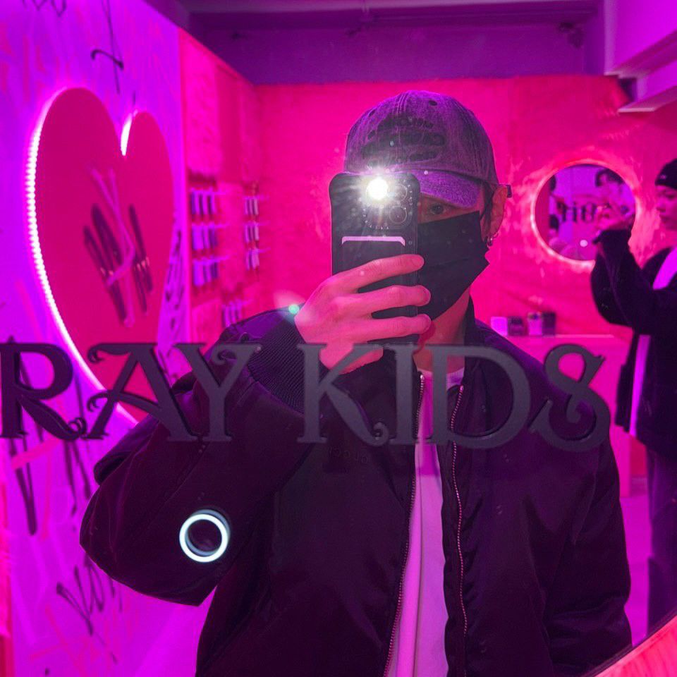 Stray Kidsの最近の活動写真