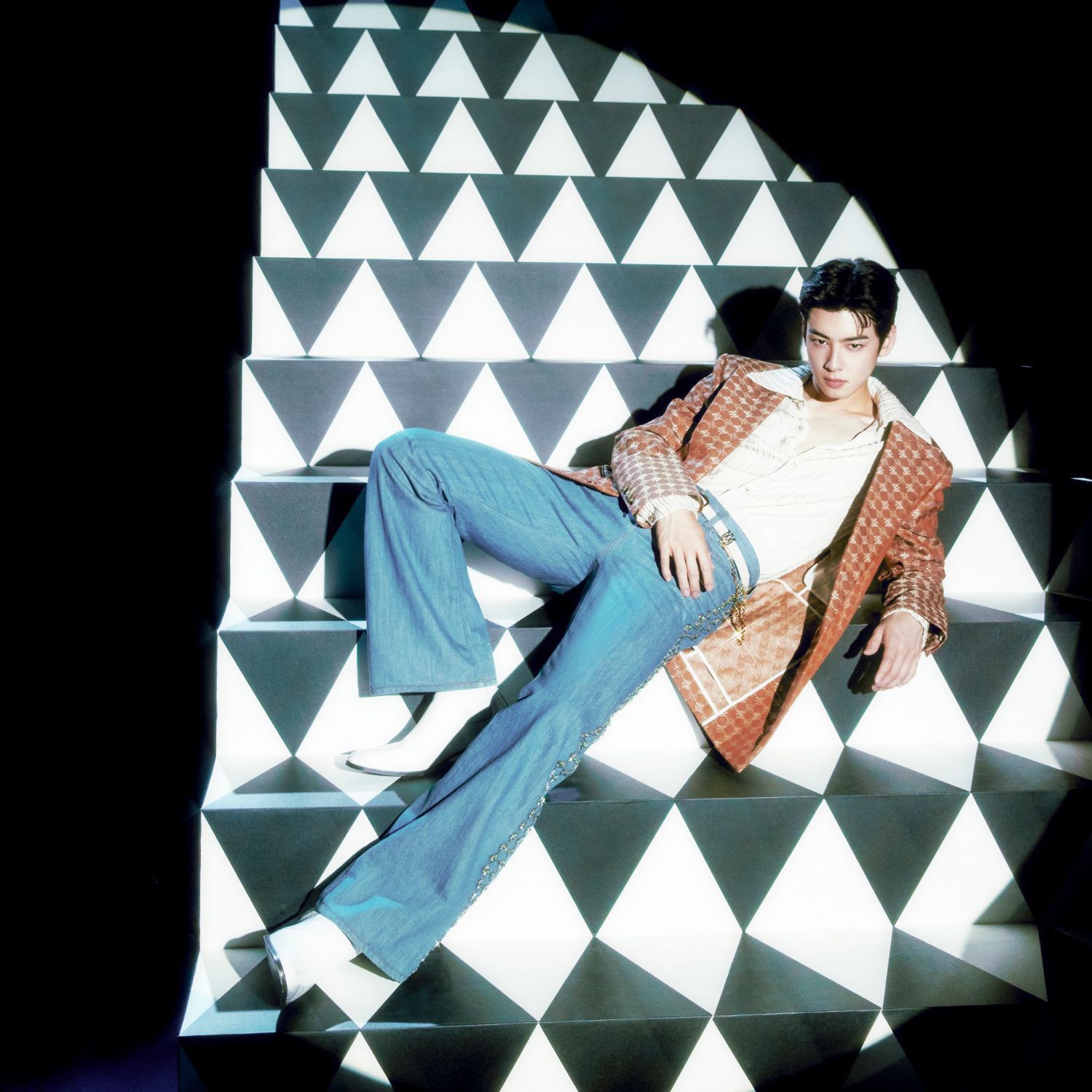 Latest photo of Eunwoo (ASTRO)