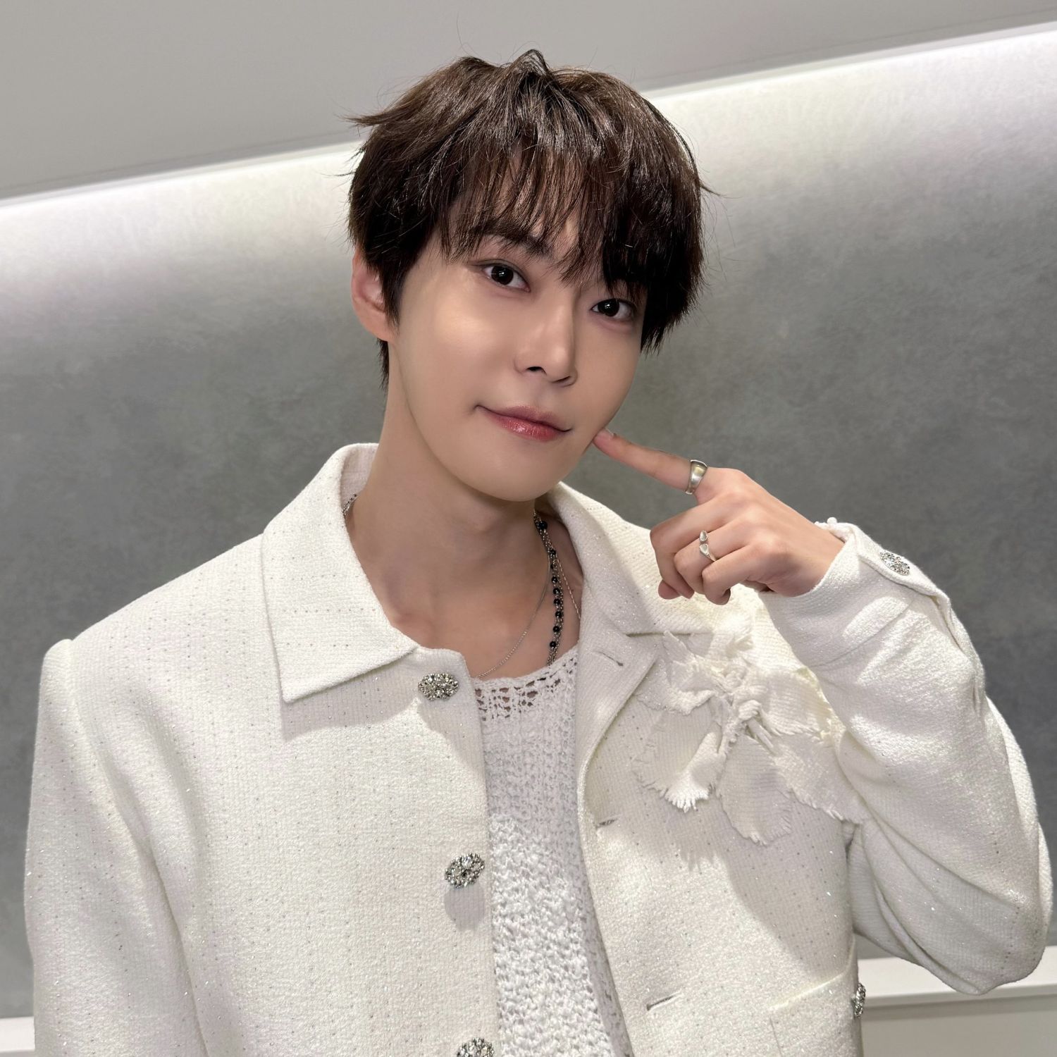 Behind-the-scenes cut of Doyoung (NCT 127)
