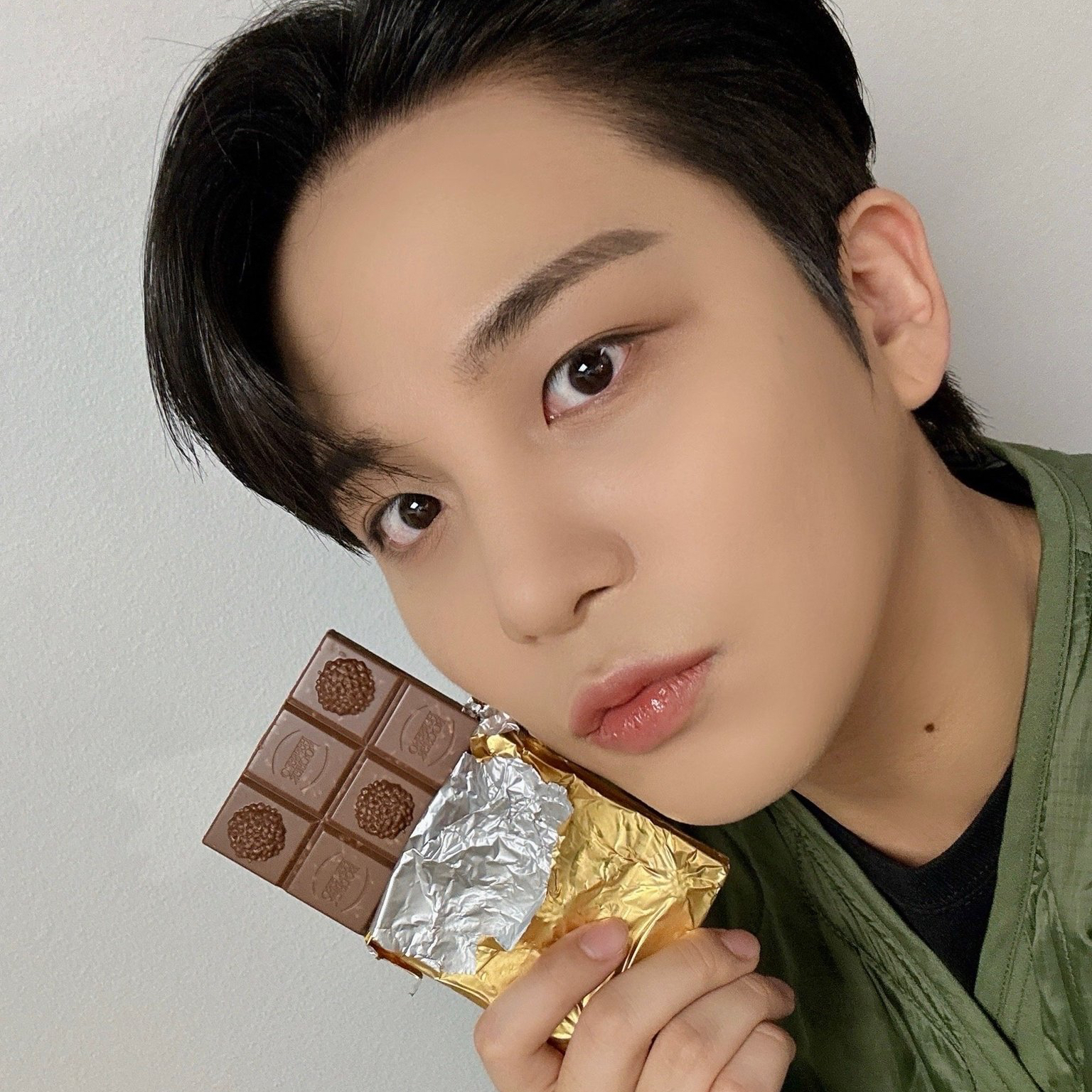 Recent activity shot of ATEEZ