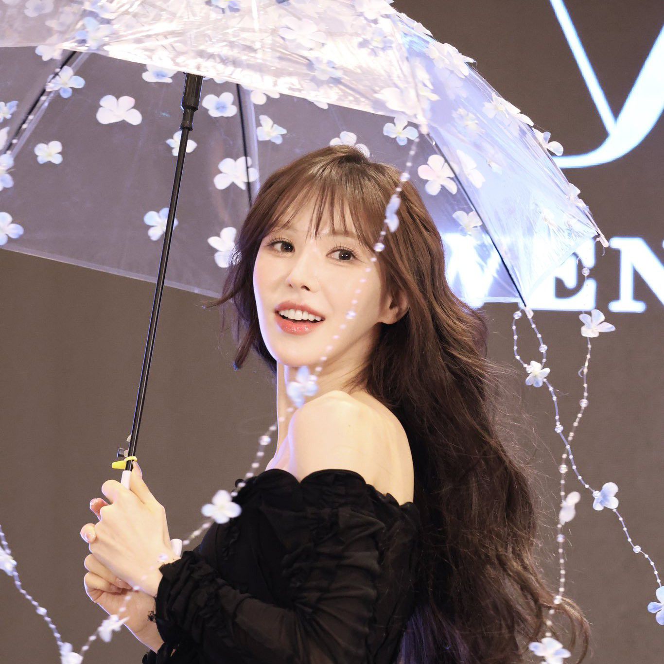 Wendy (Red Velvet)的幕后花絮