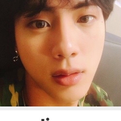 Momen yang diabadikan oleh penggemar Jin (BTS)