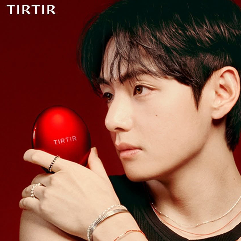 Recent activity shot of V (BTS)