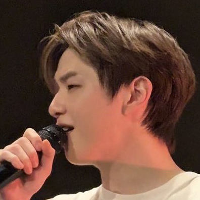 Recent activity shot of Kang Daniel