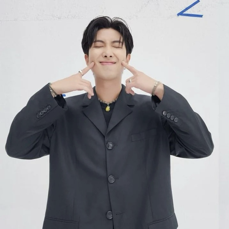 Potret di balik layar RM (BTS)