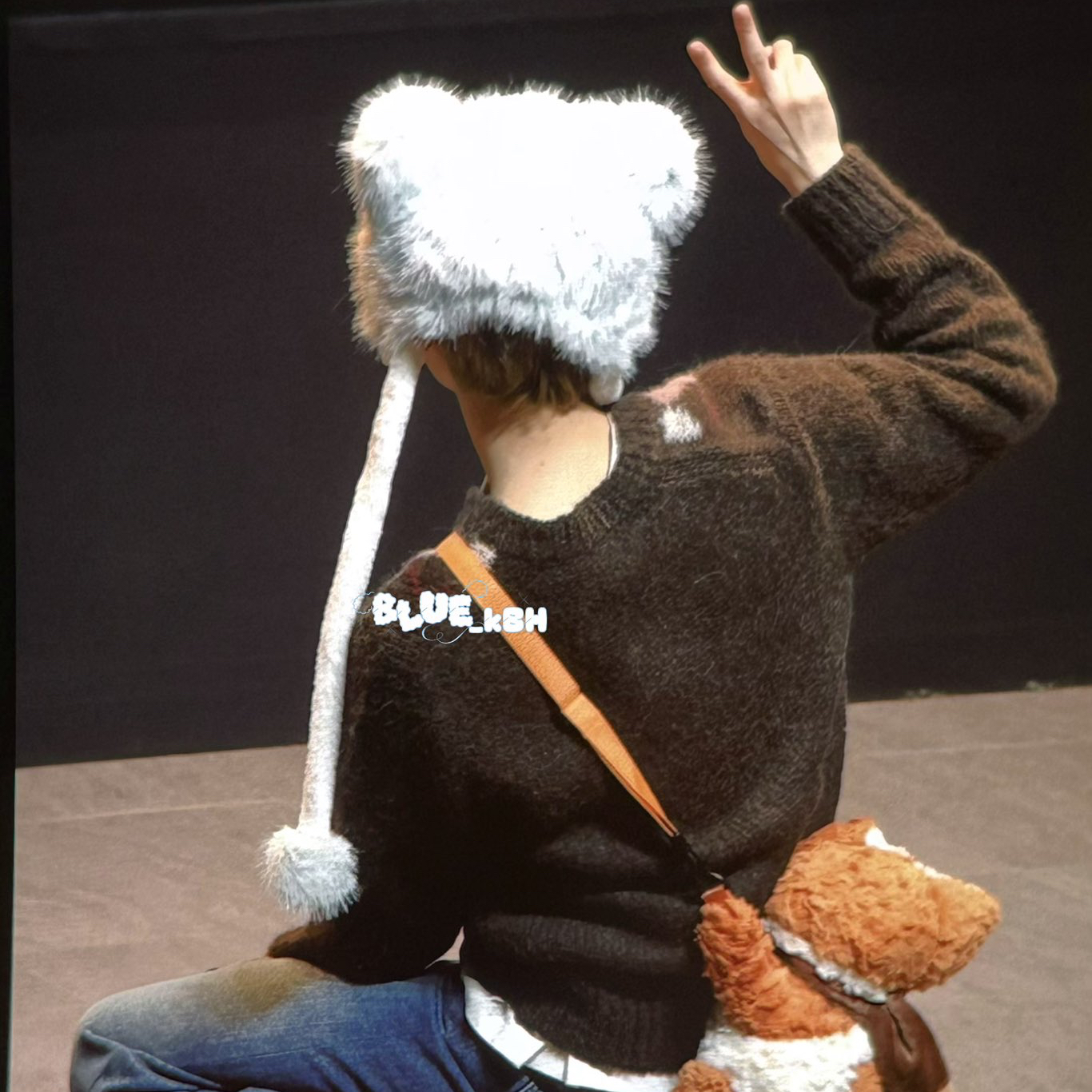 백현 (EXO)의 비하인드 컷