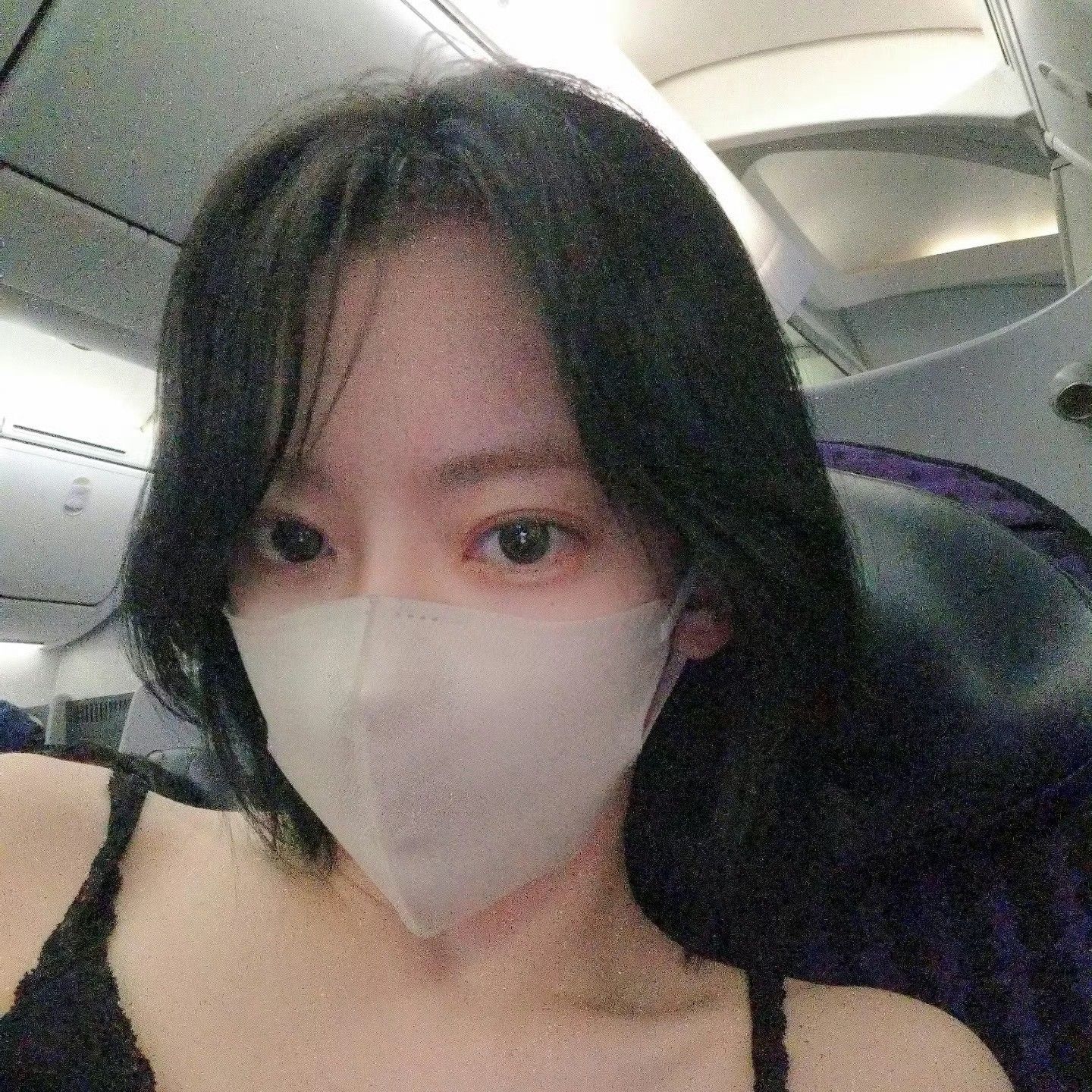 Recent activity shot of Sakura (LE SSERAFIM)