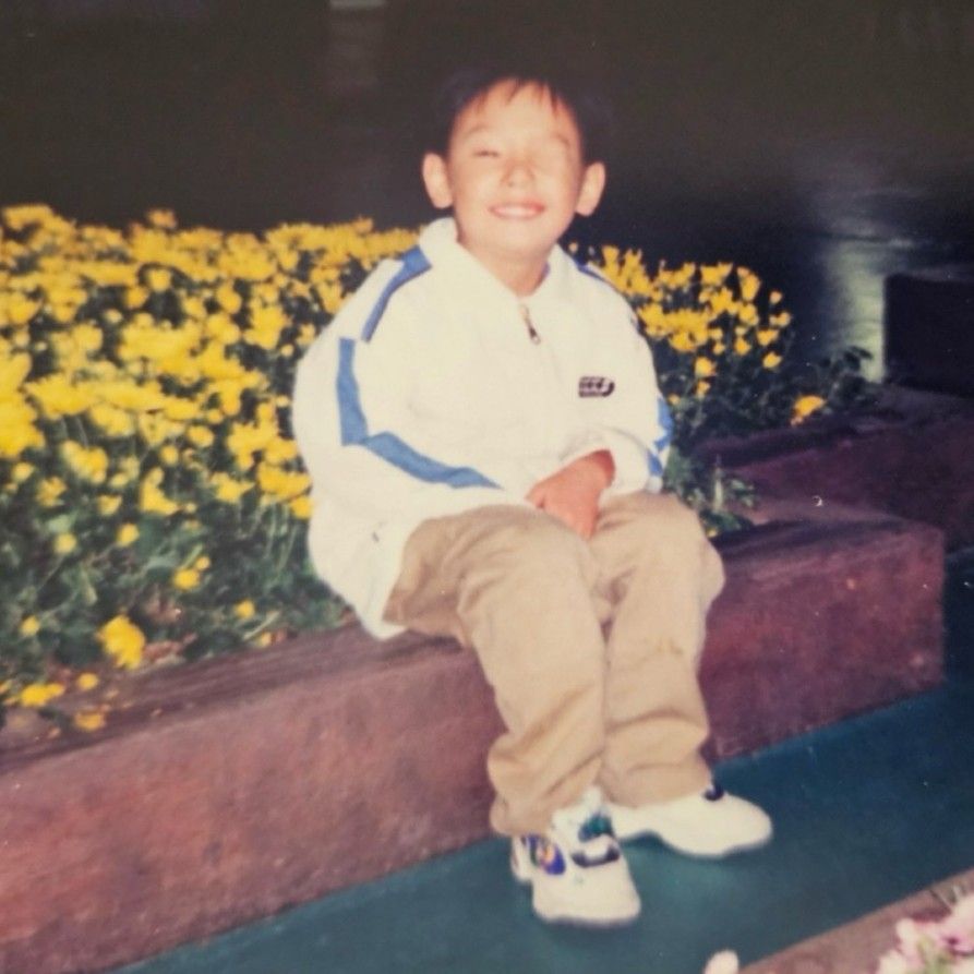 Latest photo of Inseong (SF9)