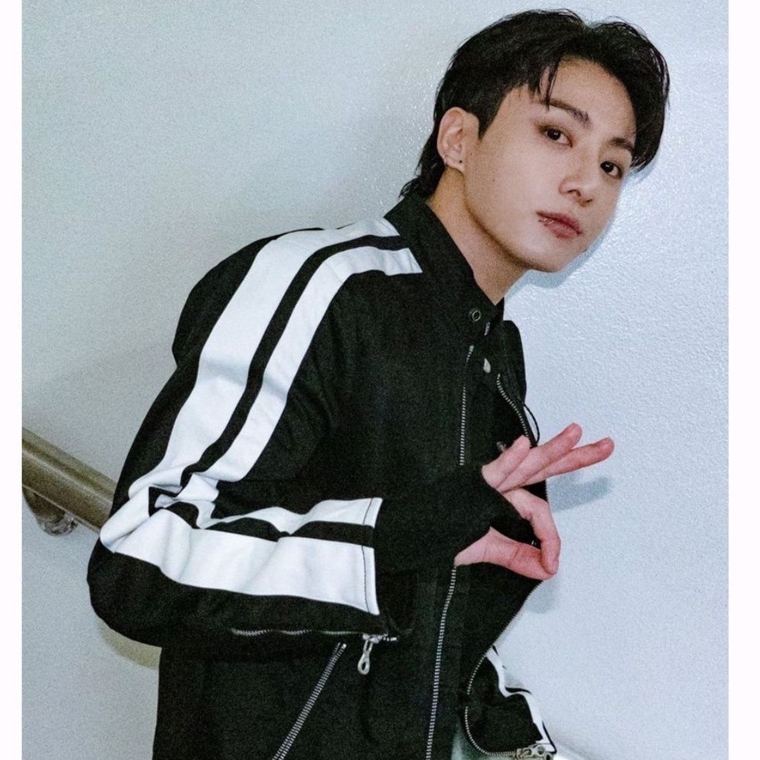 Latest photo of Jungkook (BTS)