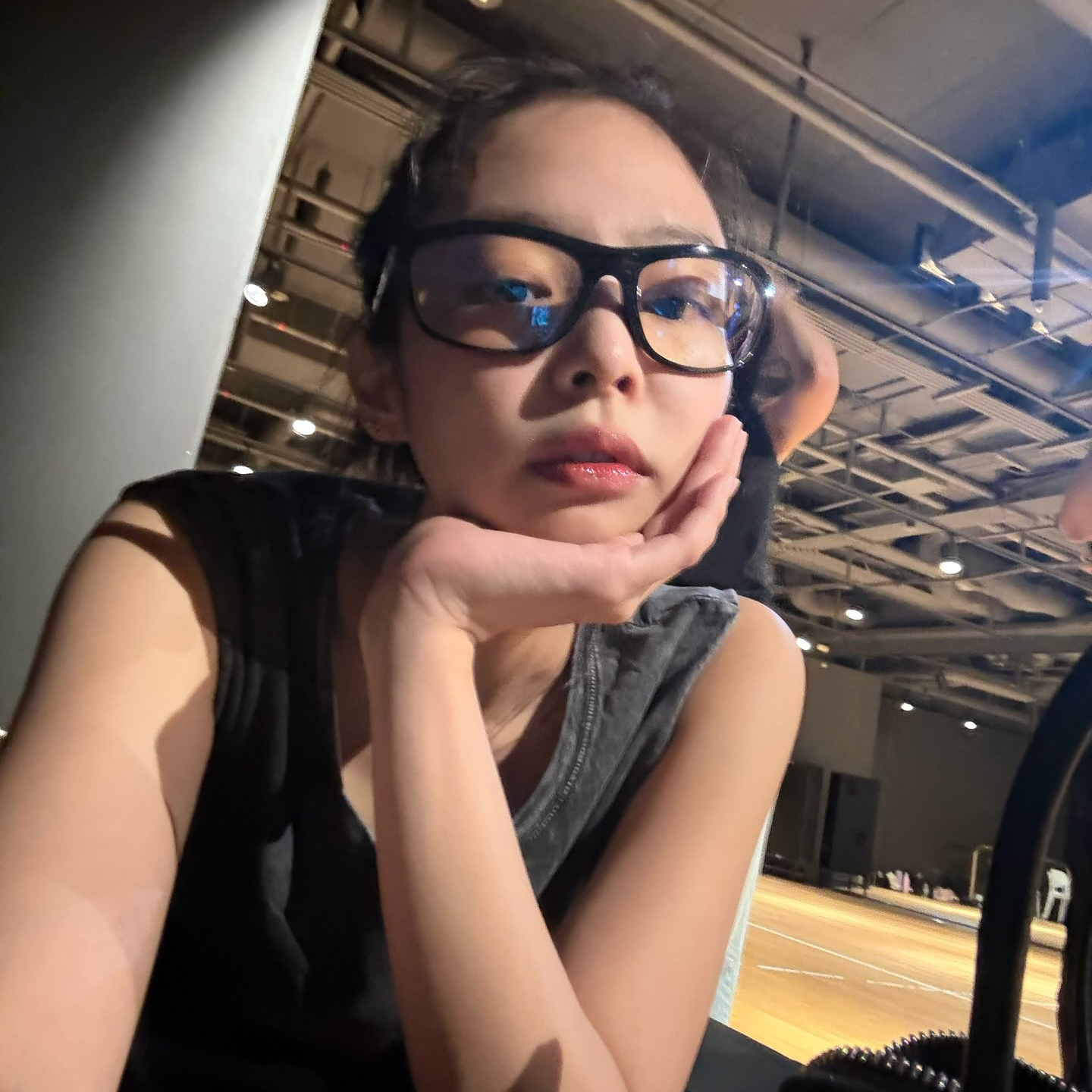Jennie (BLACKPINK)粉丝拍下的瞬间