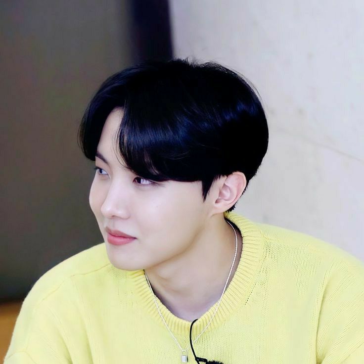 j-hope (BTS)の最新写真
