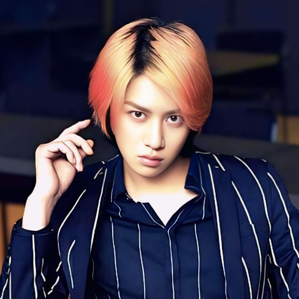 Behind-the-scenes cut of Heechul (Super Junior)