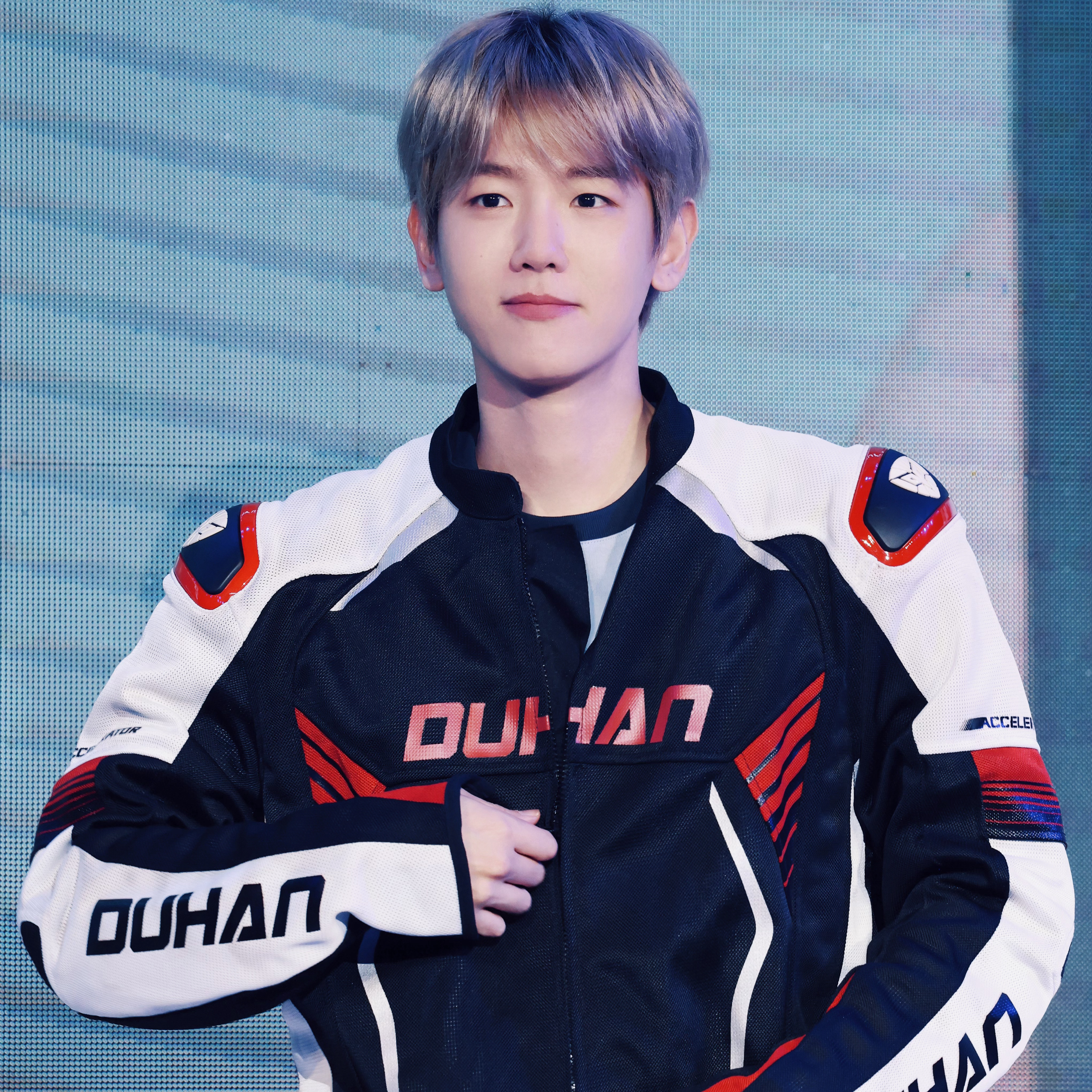 伯賢 (EXO)的幕後花絮