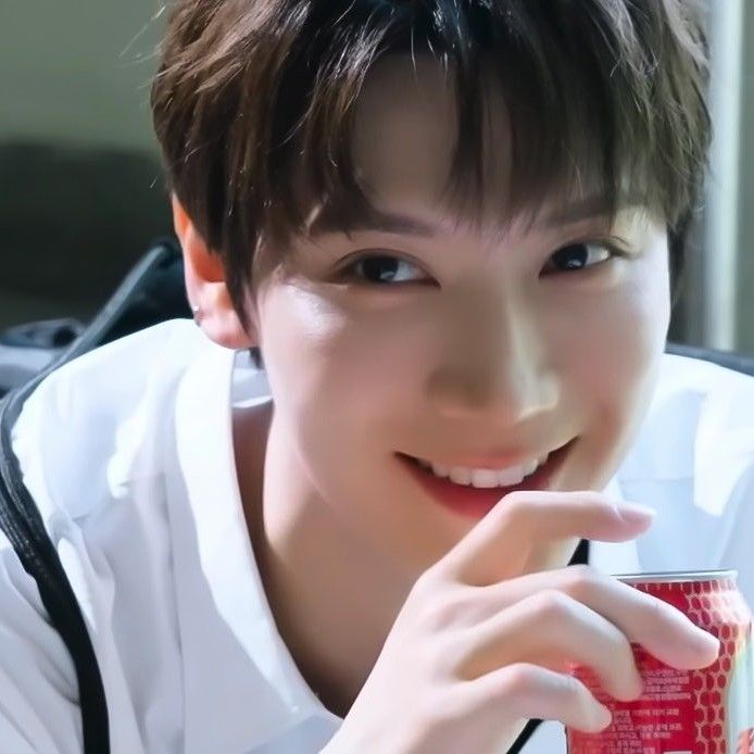 Latest photo of TEN (WayV)