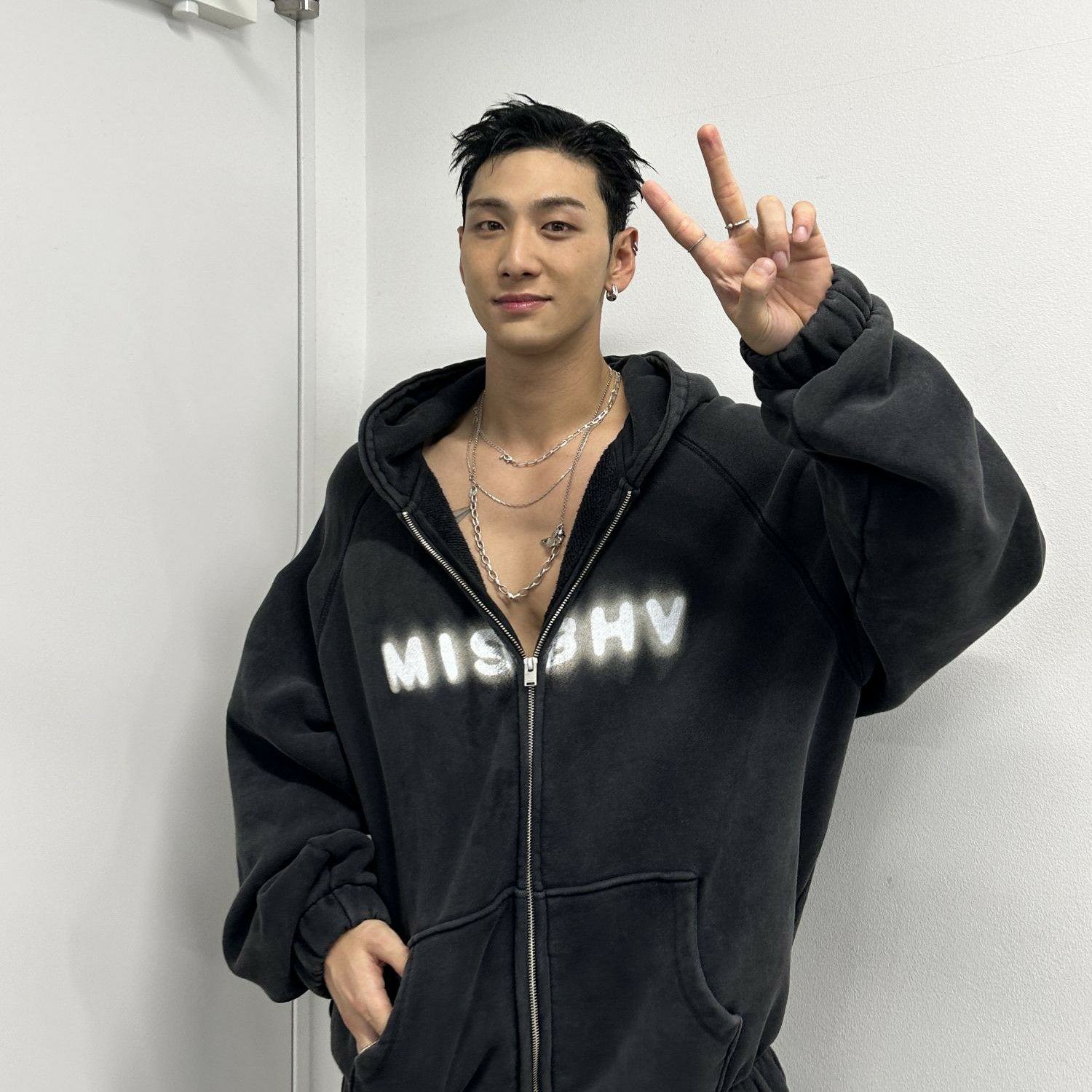 백호의 최신 사진