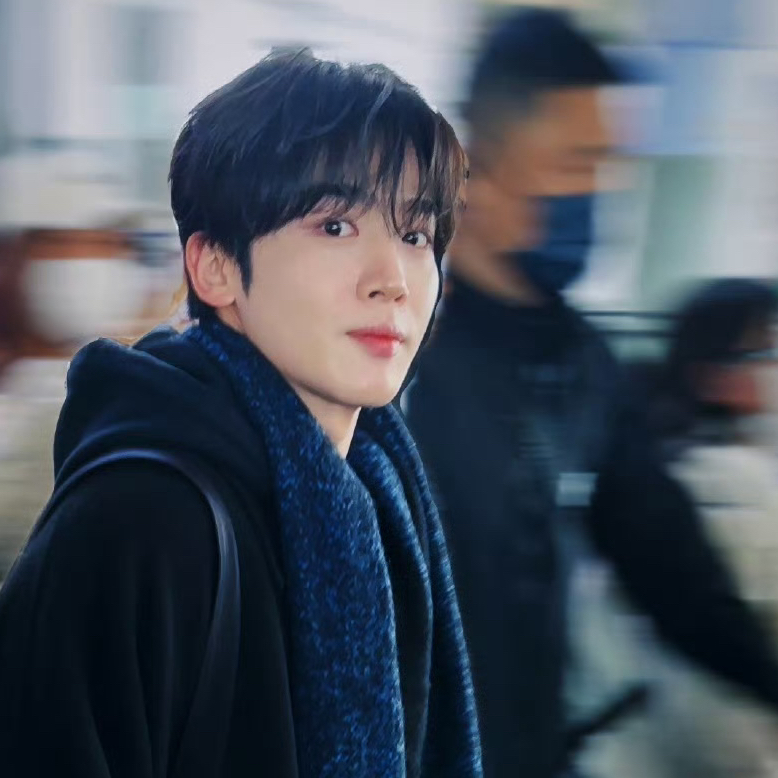 Recent activity shot of Kim Yohan (WEi)