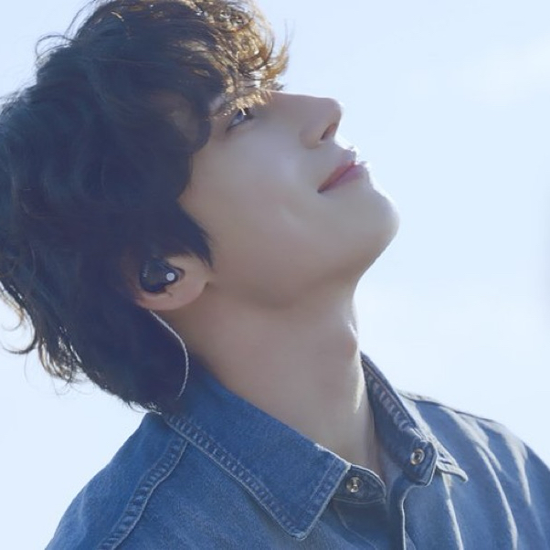 Recent activity shot of Han Seungwoo