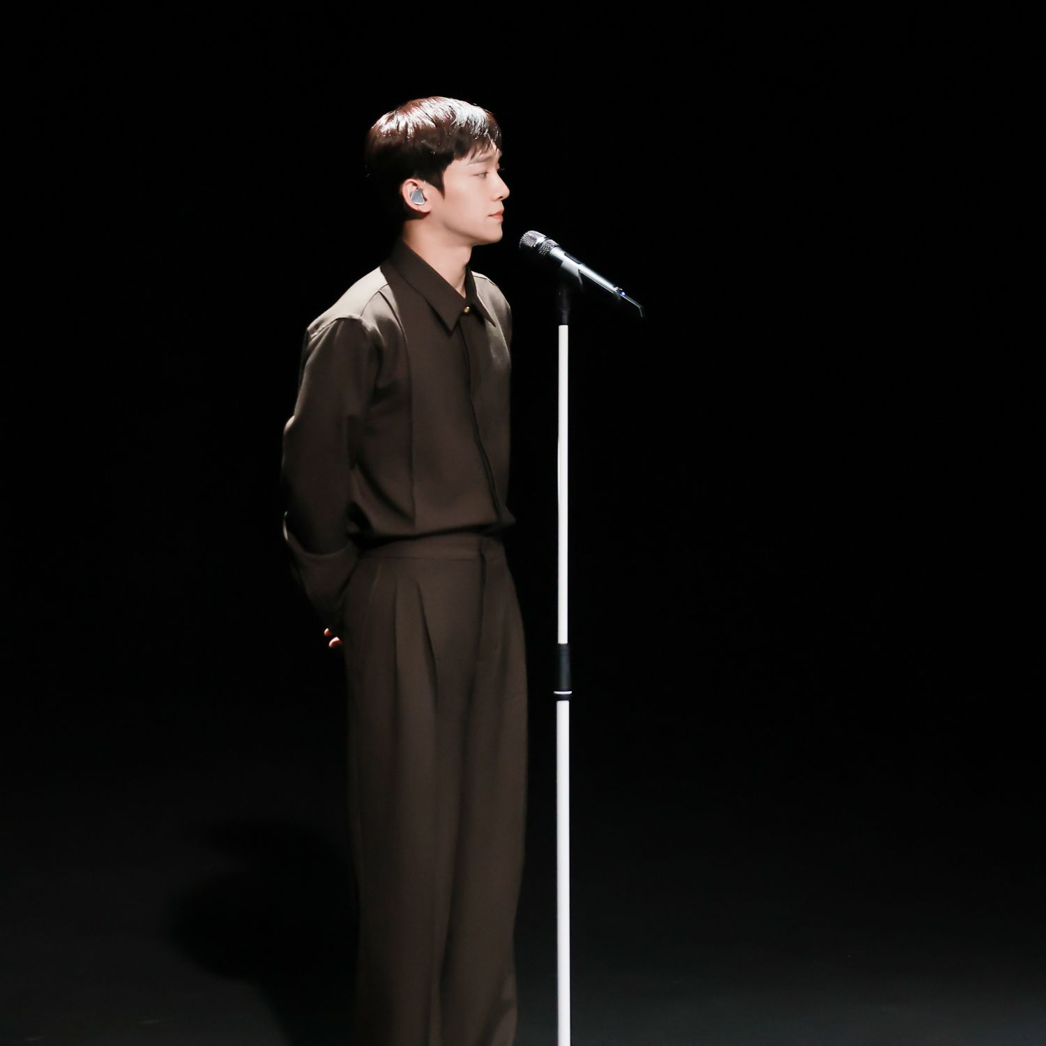 A moment captured by Chen (EXO)'s fan