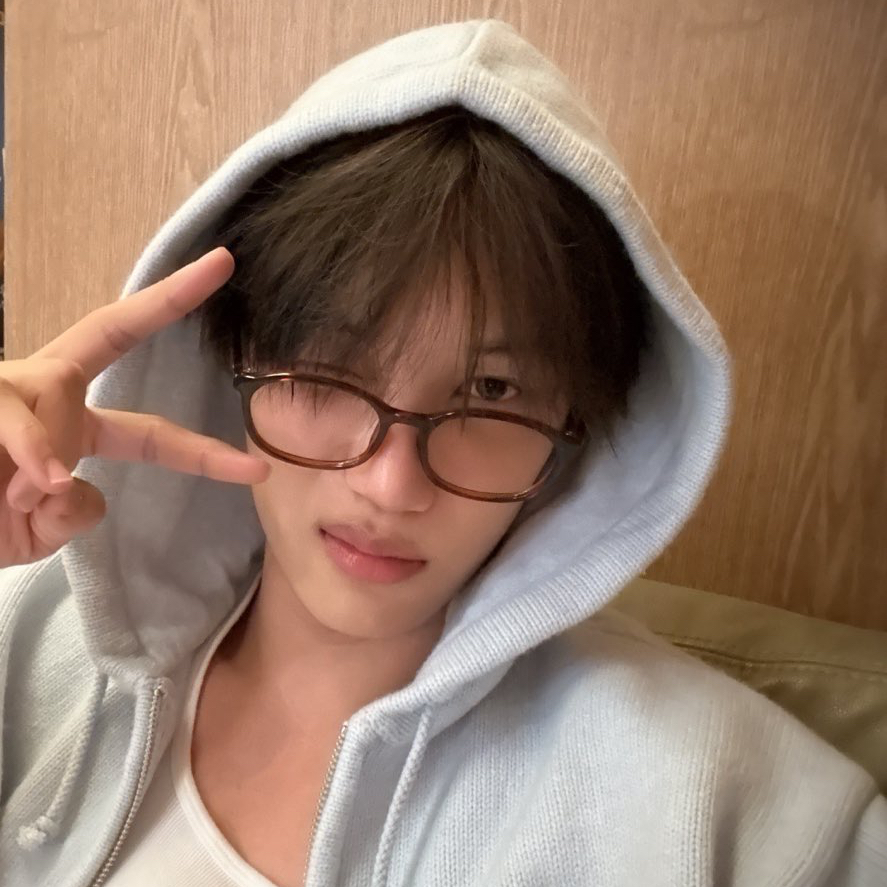 Foto aktivitas terbaru Kai (EXO)