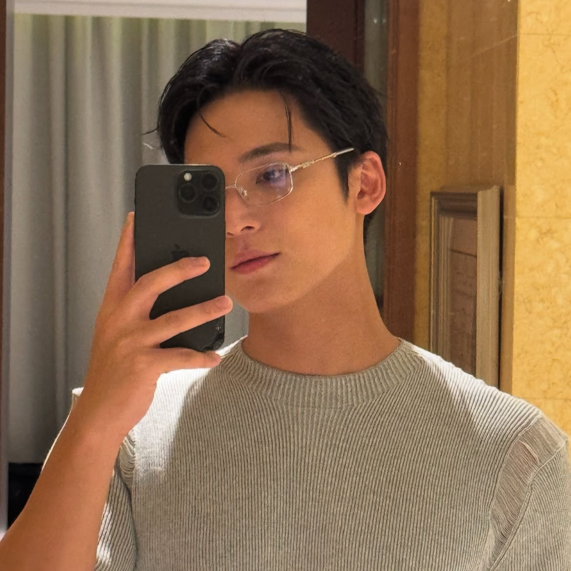 Recent activity shot of Mingyu (SEVENTEEN)