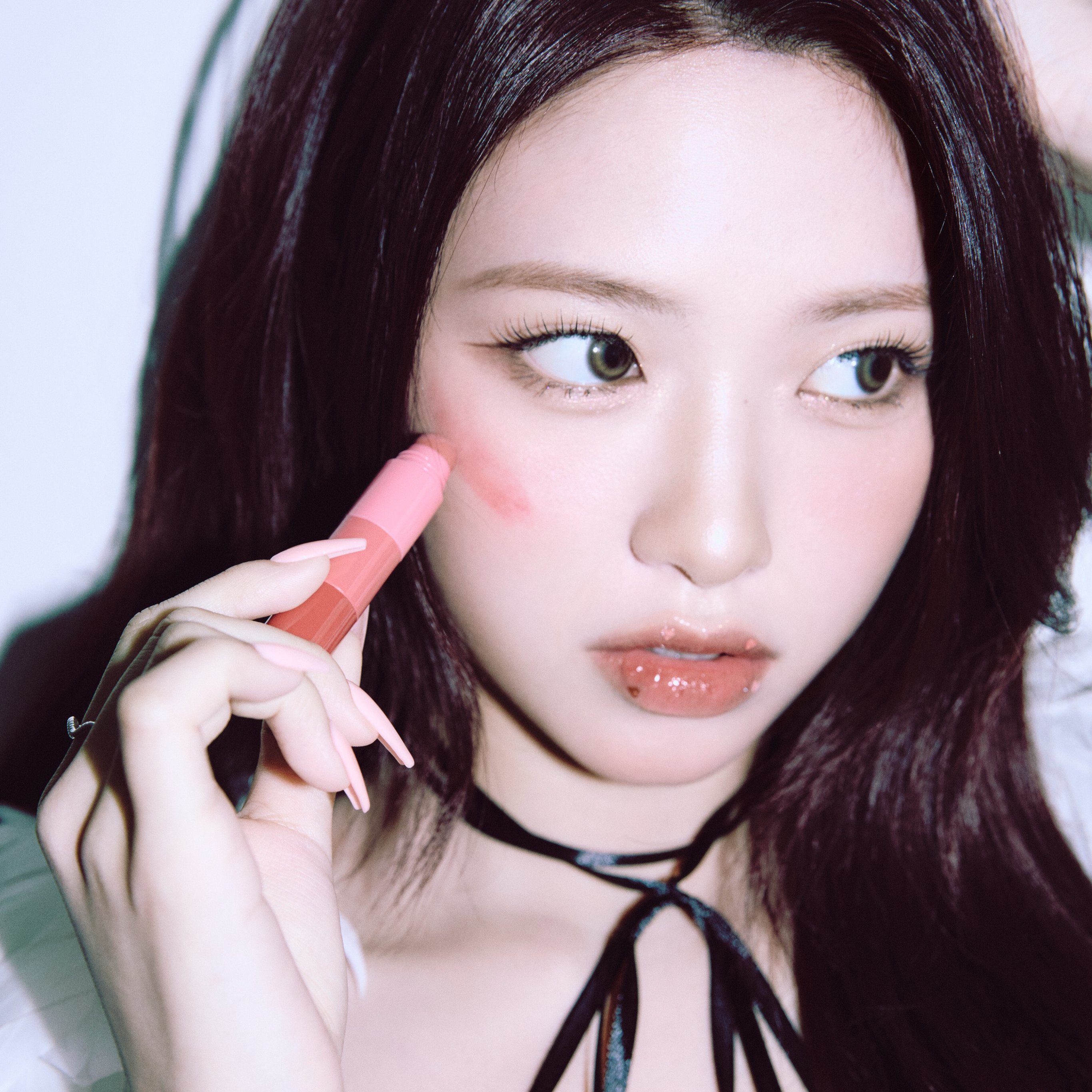 Behind-the-scenes cut of Zena (RESCENE)