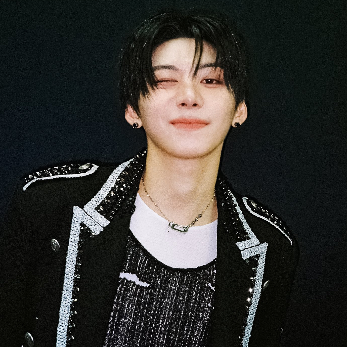 A moment captured by AHOF's fan