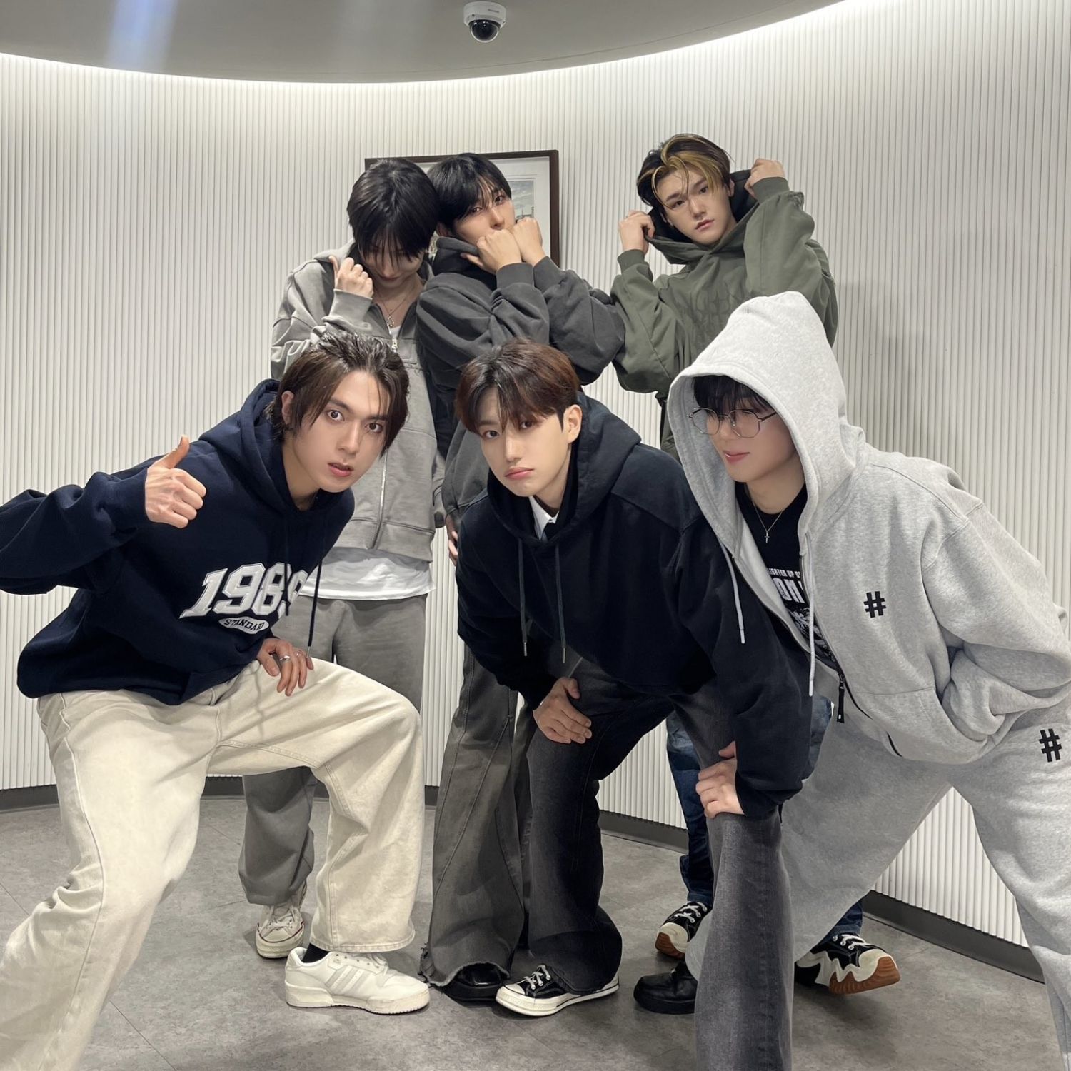 Latest photo of DY (JUST B)