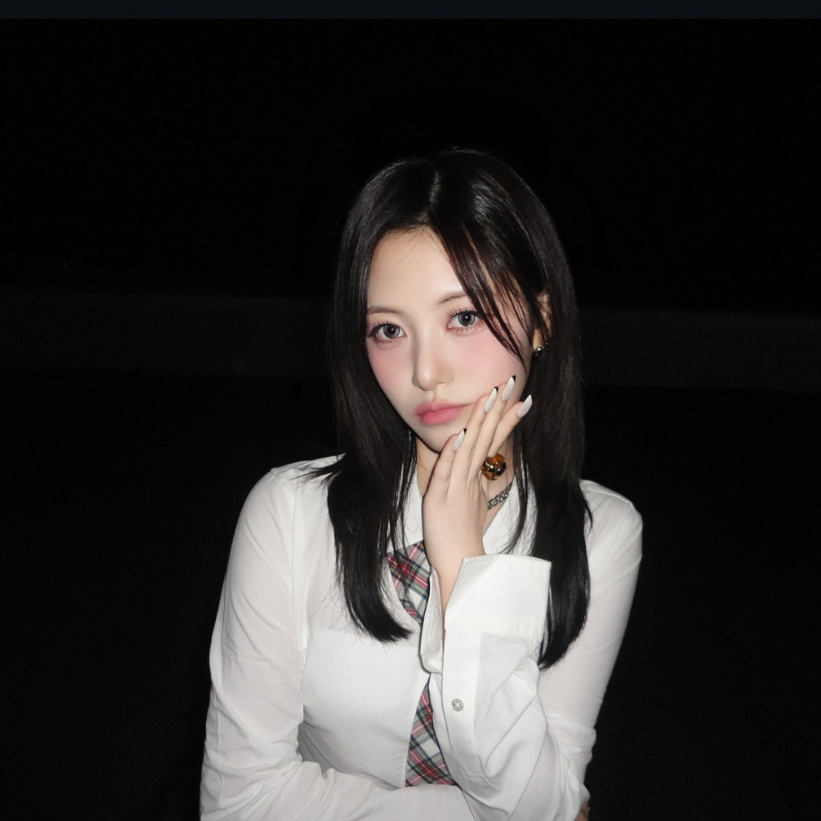 Behind-the-scenes cut of Liv (RESCENE)