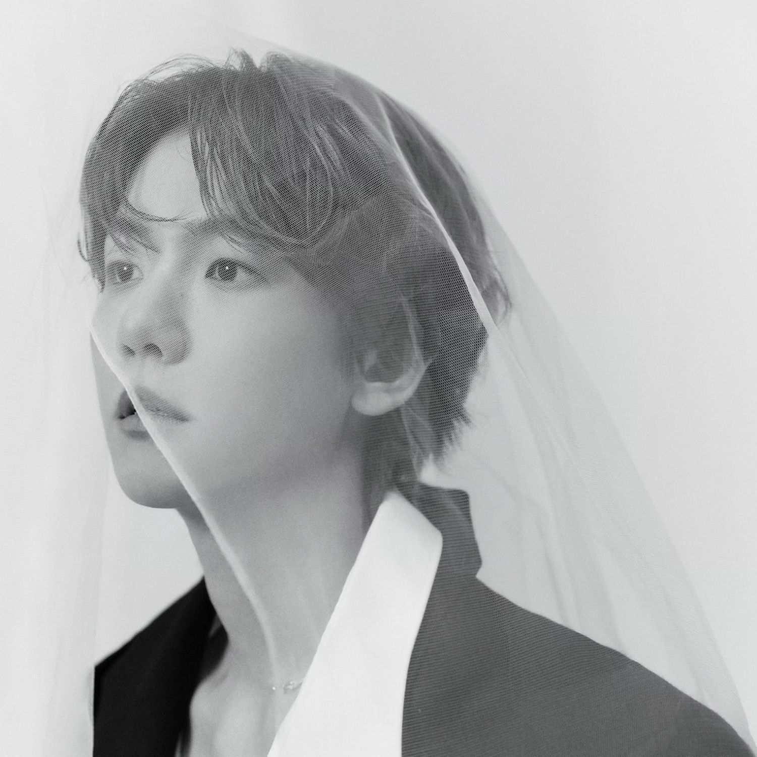 Behind-the-scenes cut of Baekhyun (EXO)