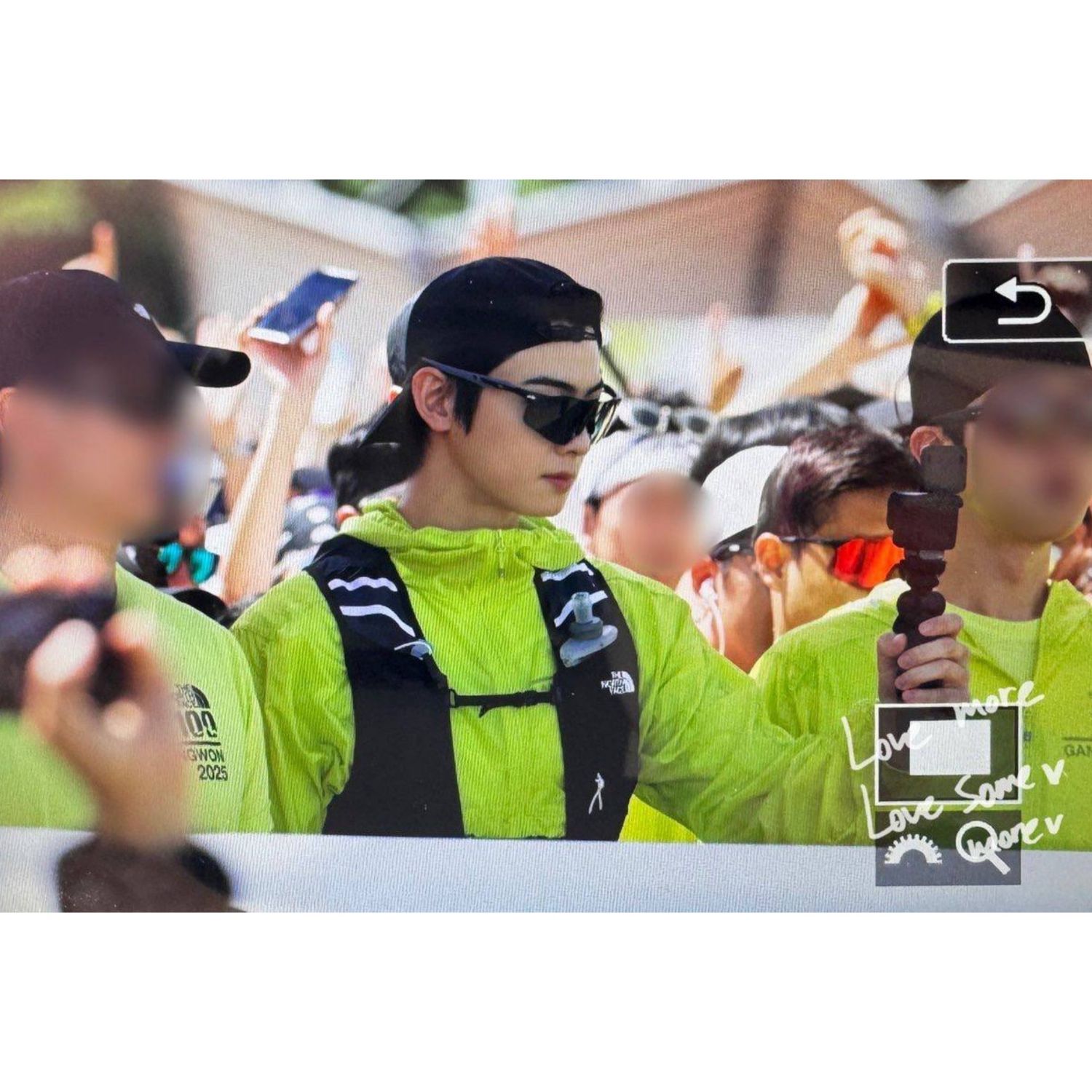 A moment captured by Eunwoo (ASTRO)'s fan