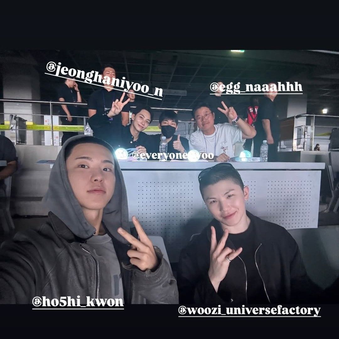 A moment captured by Wonwoo (SEVENTEEN)'s fan