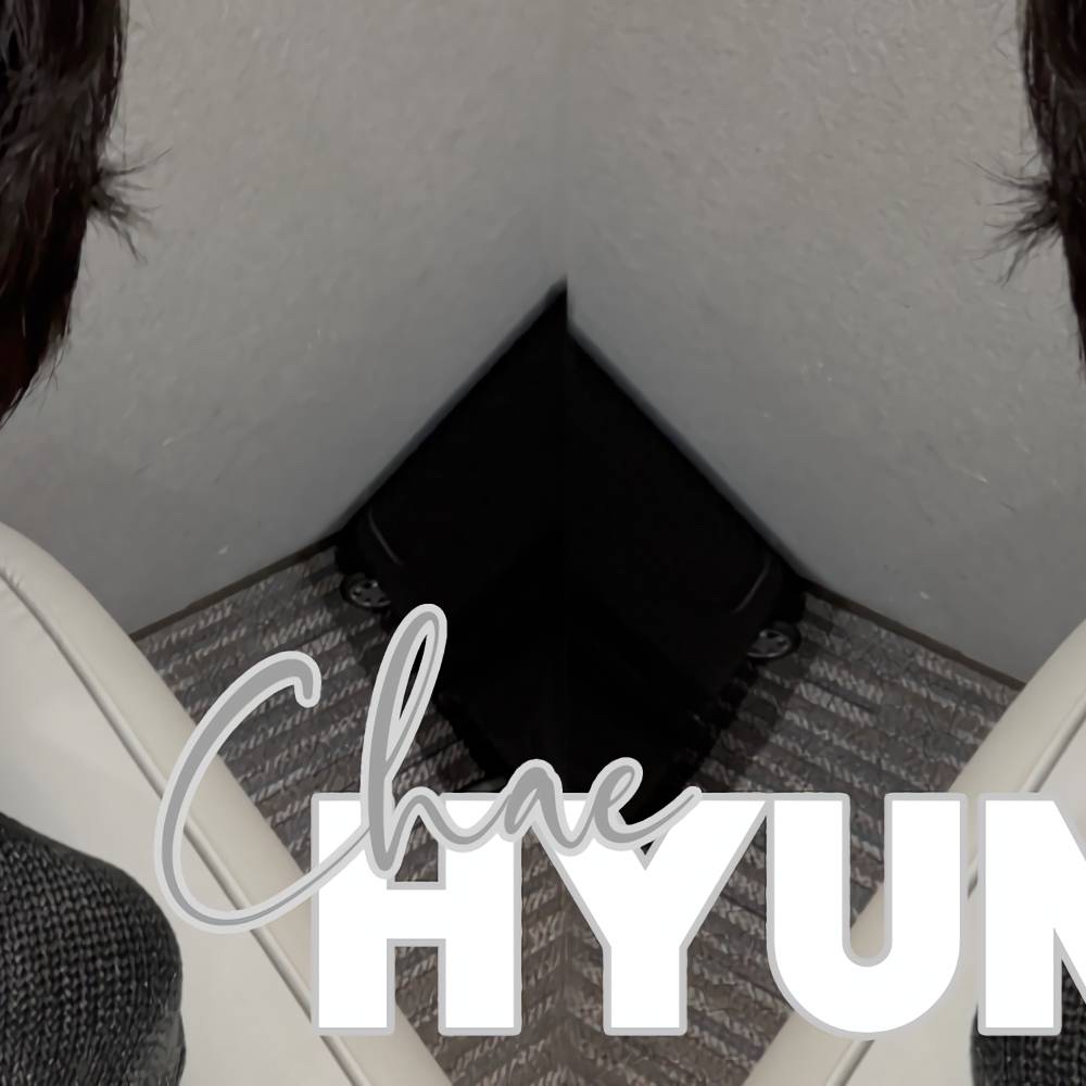 Recent activity shot of Hyungwon (MONSTA X)