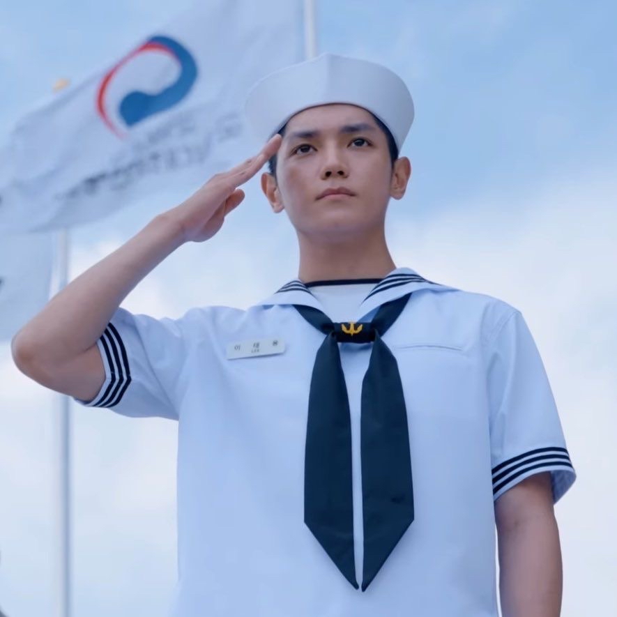 A moment captured by Taeyong (NCT 127)'s fan