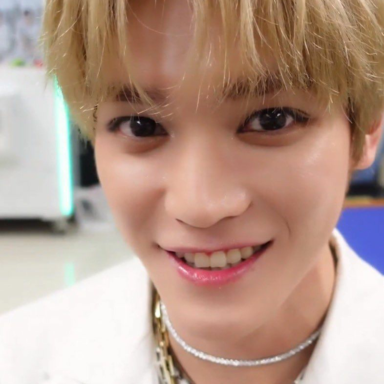 A moment captured by Taeyong (NCT 127)'s fan