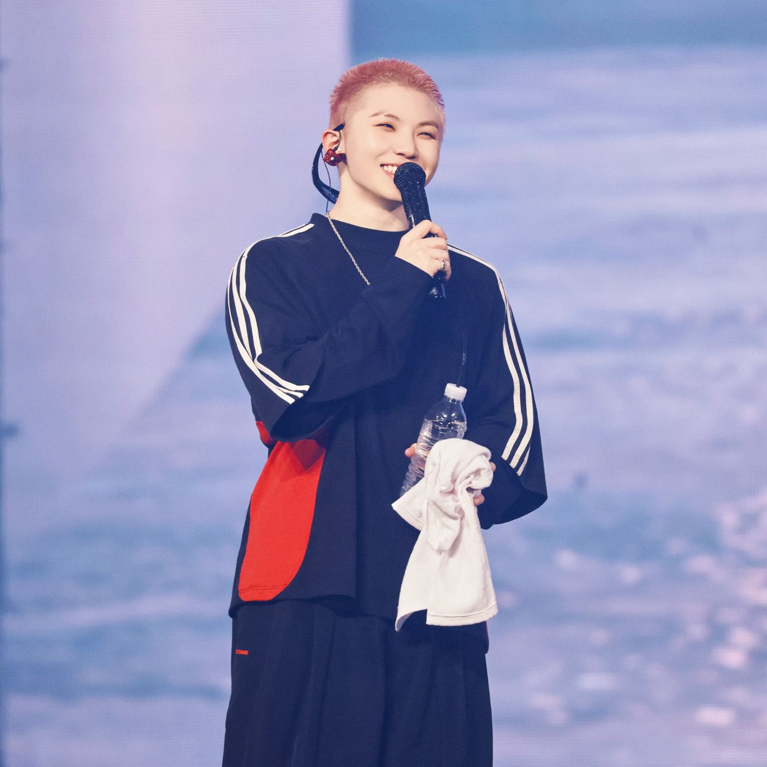 Woozi (SEVENTEEN)的幕後花絮